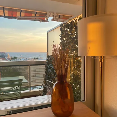 Vue Mer, Climatisation, 10 Min Des Plages * Antibes